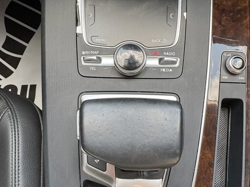 Used 2018 Audi Q5 2.0T Premium AWD/4WD image 47