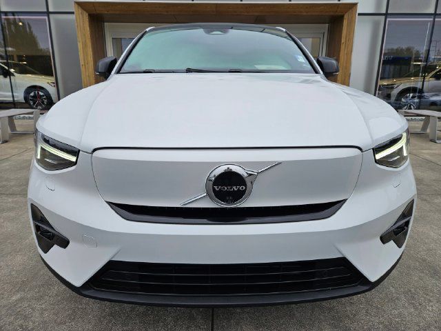 Used 2023 Volvo C40 P8 Recharge Ultimate w/ Protection Package Premier AWD/4WD image 2
