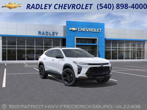 New 2026 Chevrolet Trax ACTIV w/ Sunroof Package image 1