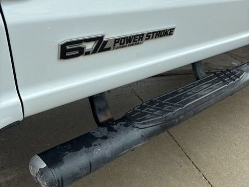 Used 2024 Ford F250 Lariat w/ FX4 Off-Road Package AWD/4WD image 8