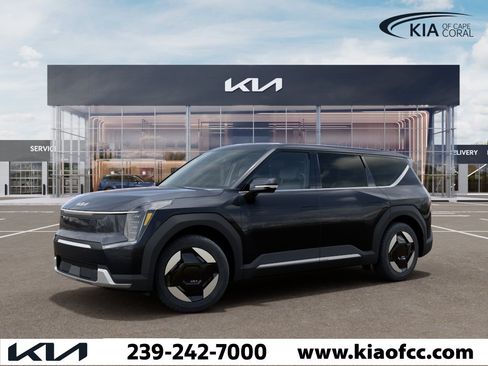 New 2026 Kia EV9 Light RWD image 3