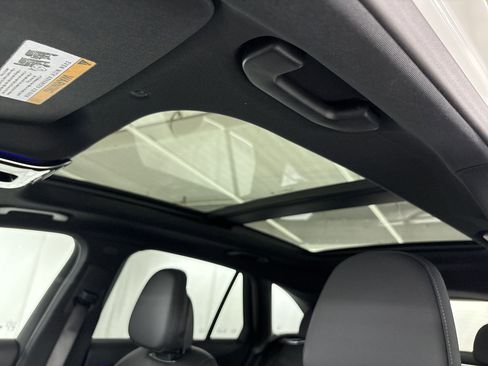 New 2026 Mercedes-Benz GLC 350e 4MATIC image 15