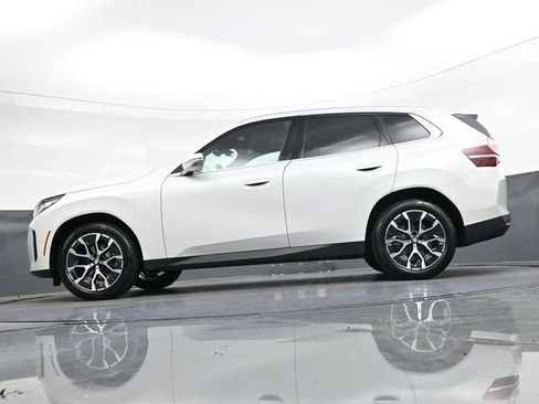 Used 2026 BMW X3 xDrive30 w/ Premium Package image 32