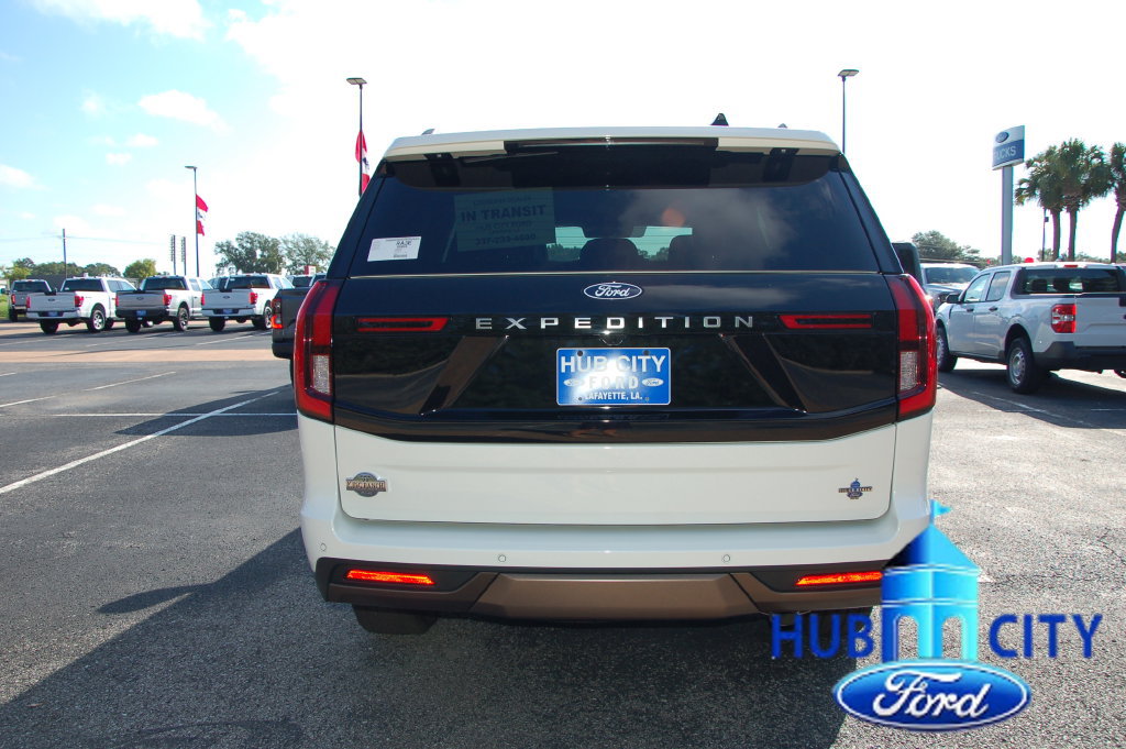 New 2027 Ford Expedition King Ranch RWD image 4
