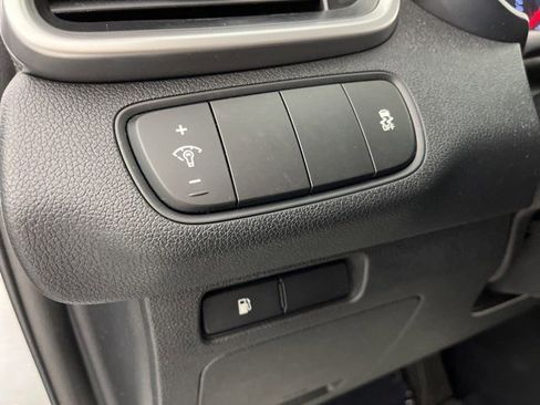 Used 2020 Kia Sorento LX image 26