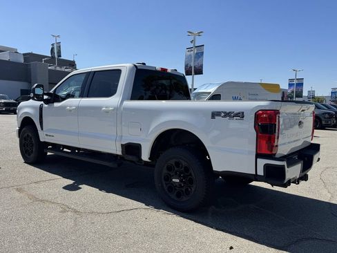 Used 2026 Ford F250 XLT w/ XLT Premium Package AWD/4WD image 4
