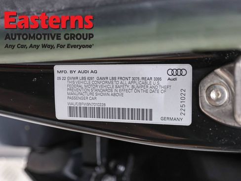 Used 2022 Audi e-tron GT Premium Plus AWD/4WD image 35