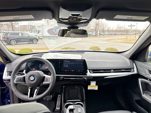 New 2026 BMW X1 xDrive28i w/ Technology Package image 12