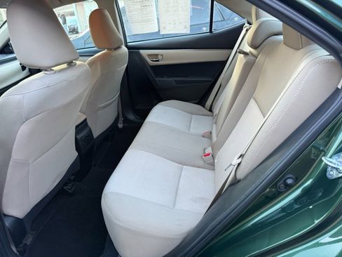 Used 2015 Toyota Corolla LE image 11