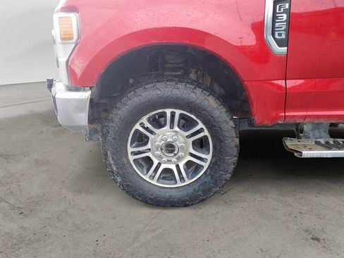 Used 2020 Ford F350 XLT w/ XLT Premium Package AWD/4WD image 14