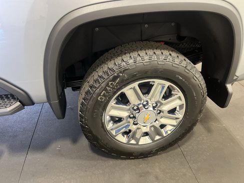 New 2026 Chevrolet Silverado 2500 High Country w/ Technology Package AWD/4WD image 28