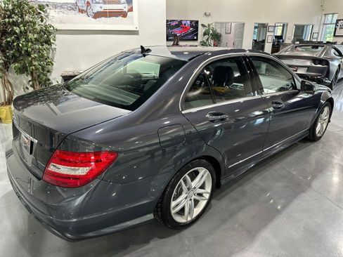 Used 2013 Mercedes-Benz C 250 Sedan image 2