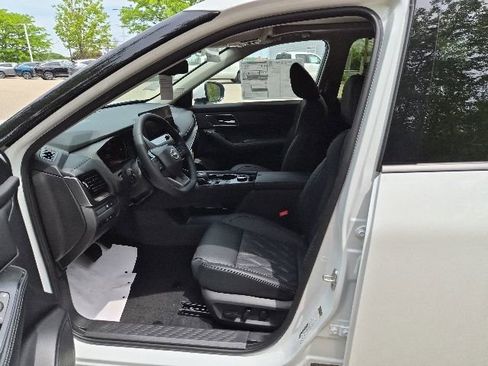New 2026 Nissan Rogue Platinum AWD/4WD image 20