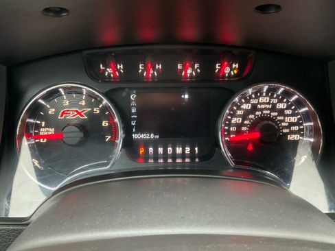 Used 2014 Ford F150 FX4 w/ Equipment Group 402A Luxury image 20