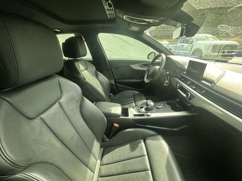Used 2019 Audi A4 2.0T Premium w/ Convenience Package AWD/4WD image 9