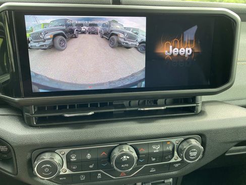New 2026 Jeep Wrangler Unlimited Sport AWD/4WD image 10