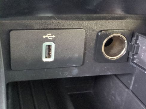 Used 2017 Ford Explorer Limited w/ Equipment Group 301A image 22