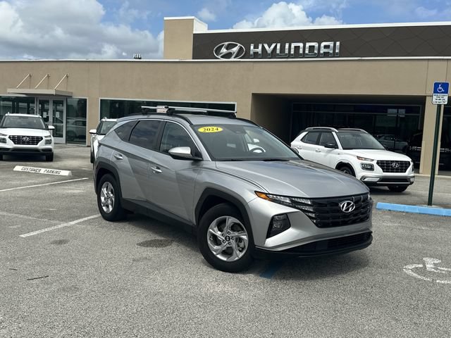 Certified 2024 Hyundai Tucson SEL FWD image 1