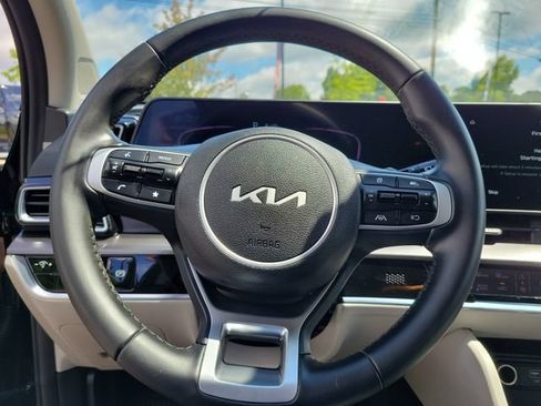 Used 2023 Kia Sportage EX FWD image 23