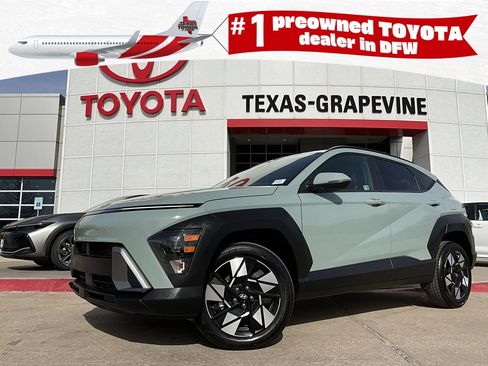 Used 2025 Hyundai Kona SEL image 1