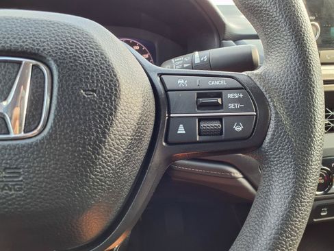 Certified 2023 Honda Accord LX image 15