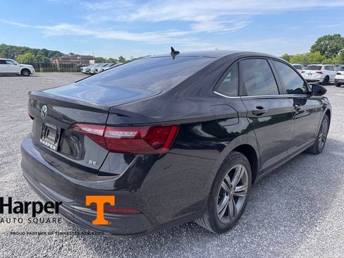 Used 2022 Volkswagen Jetta SE FWD image 5