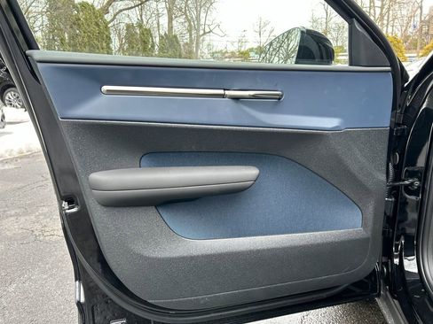 New 2026 Volvo EX30 Plus w/ Climate Package image 9