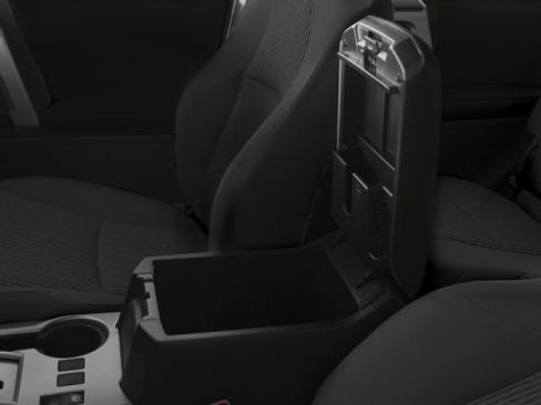 Used 2017 Toyota 4Runner SR5 Premium image 18