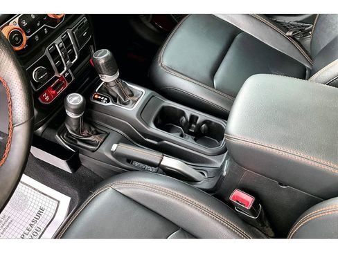 Used 2021 Jeep Gladiator Mojave AWD/4WD image 18