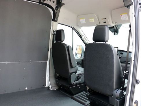 New 2026 Ford Transit 250 148 Medium Roof w/ Load Area Protection Package image 22