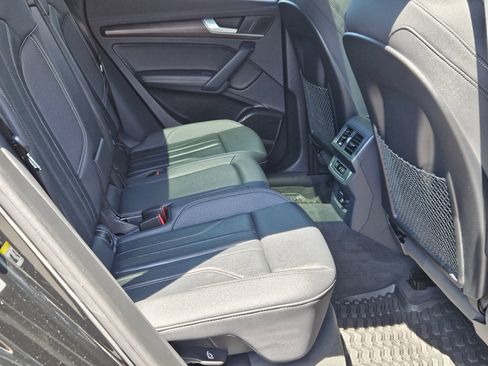 Used 2024 Audi Q5 e Premium Plus AWD/4WD image 28