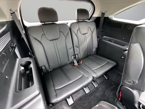 Used 2023 Kia Sorento SX image 27