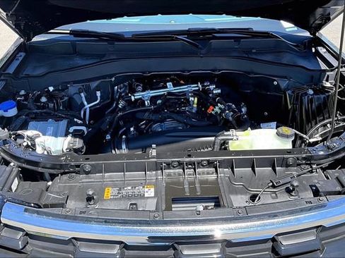 New 2026 Ford Explorer Active w/ Active Comfort Package AWD/4WD image 11