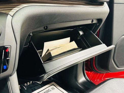 Used 2020 Ford Explorer Limited w/ Class III Trailer Tow Package image 23