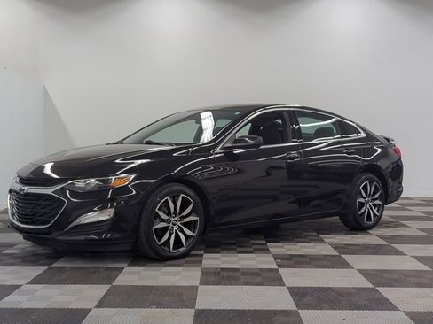 Used 2022 Chevrolet Malibu RS FWD image 3