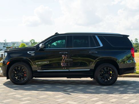 Used 2024 GMC Yukon Denali w/ Max Trailering Package AWD/4WD image 2