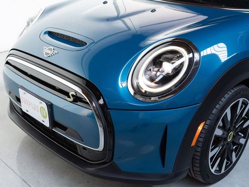 Used 2023 MINI Cooper SE image 16