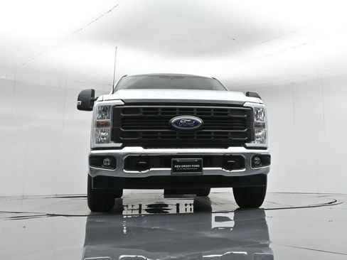 Used 2024 Ford F350 XL w/ XL Chrome Package image 49