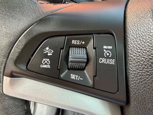 Used 2018 Chevrolet Trax Premier AWD/4WD image 18