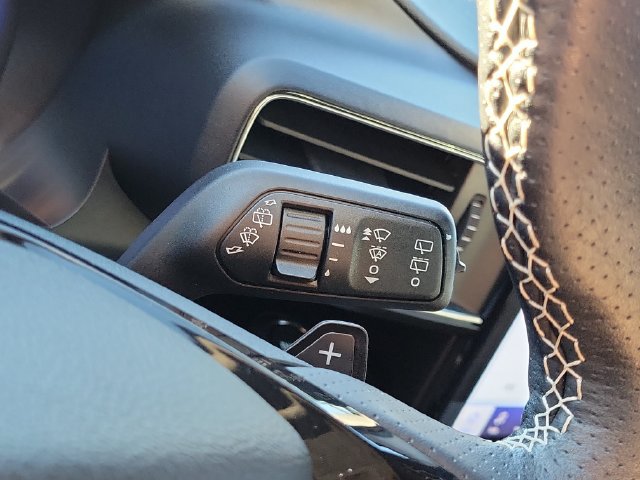 Used 2024 Ford Explorer ST w/ Equipment Group 401A AWD/4WD image 19