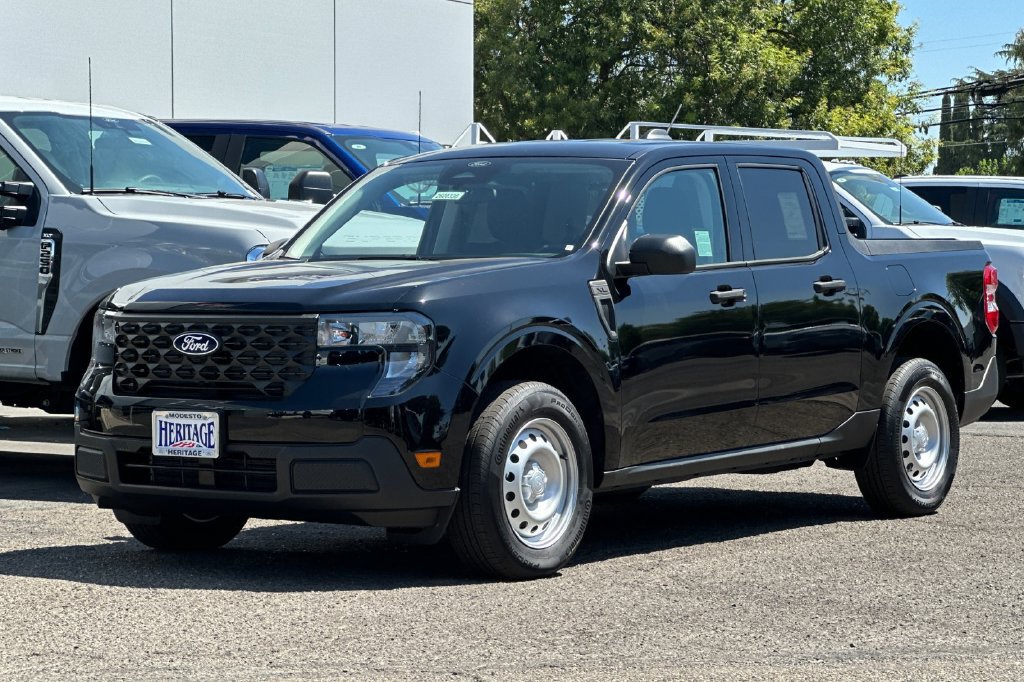 New 2026 Ford Maverick XL FWD image 8