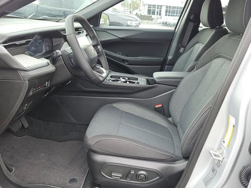 New 2026 Jeep Cherokee Laredo AWD/4WD image 10