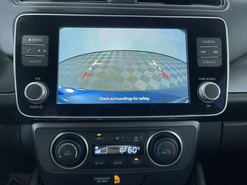 Certified 2025 Nissan Leaf S FWD image 19