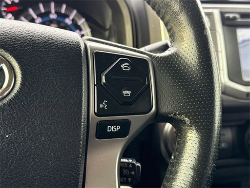 Used 2016 Toyota 4Runner SR5 Premium image 27