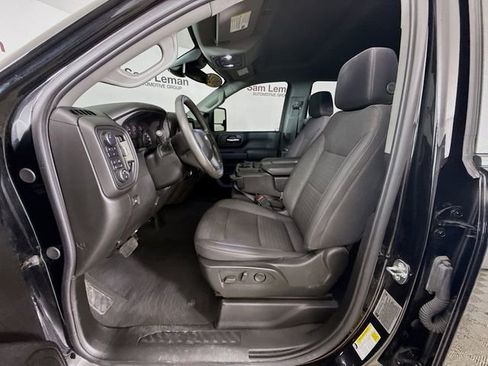 Used 2024 Chevrolet Silverado 2500 Custom w/ Custom Value Package image 22