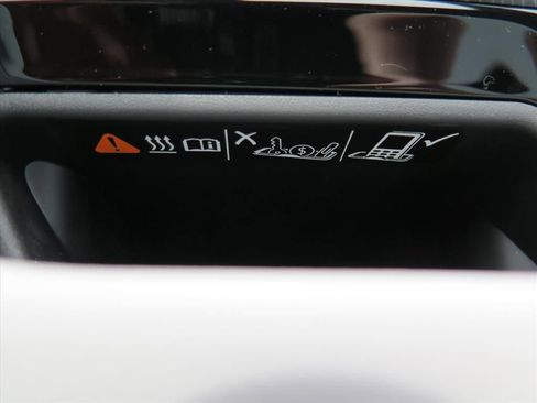 New 2026 Cadillac Lyriq Premium Luxury image 14