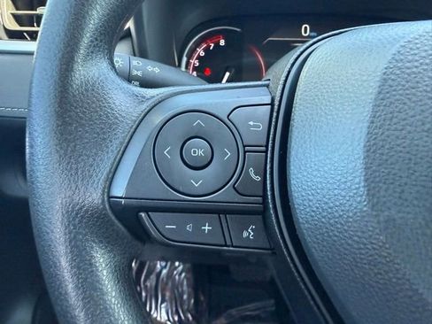 Used 2025 Toyota RAV4 LE image 19