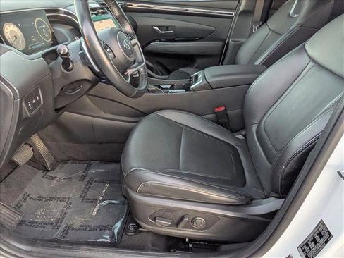 Used 2022 Hyundai Santa Cruz Limited image 15