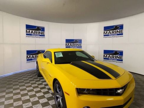 Used 2012 Chevrolet Camaro LT w/ RS Package RWD image 4