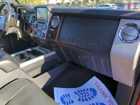 Used 2015 Ford F250 Lariat w/ Lariat Ultimate Package image 32